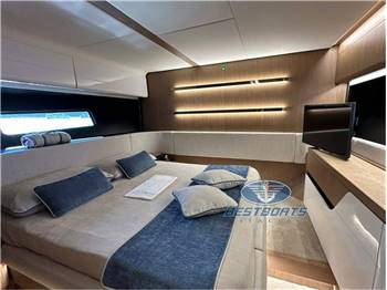CANTIERI NAVALI RIZZARDI Insix