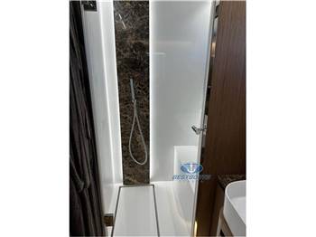 CANTIERI NAVALI RIZZARDI Insix