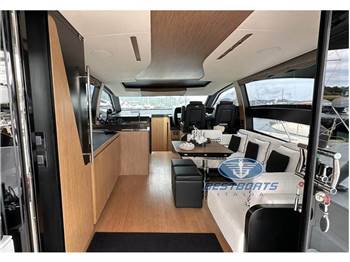 CANTIERI NAVALI RIZZARDI Insix