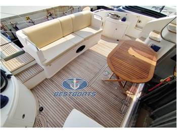 AZIMUT 58