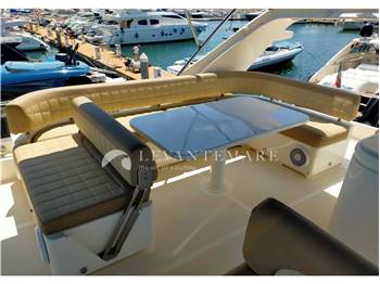 Ferretti 630