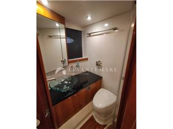 Sunseeker Predator 62