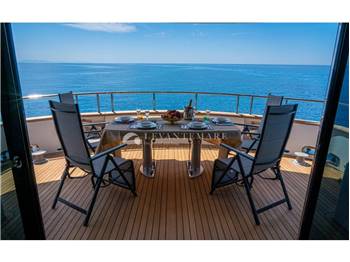Cantieri di Pisa Akhir 85