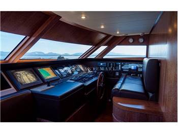 Cantieri di Pisa Akhir 85
