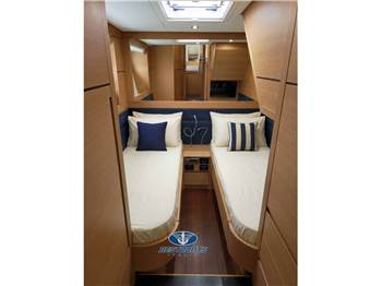 Pershing Pershing 64