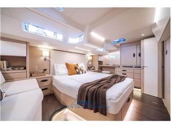 Jeanneau JEANNEAU 65
