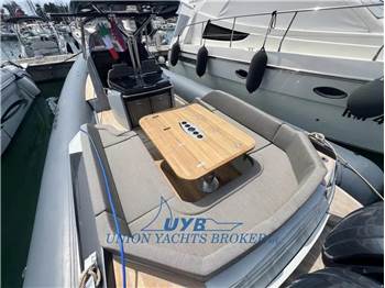 SACS STRIDER 11