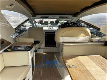 Cranchi M44 HT