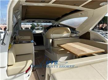 Cranchi M44 HT