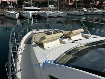 Cranchi M44 HT