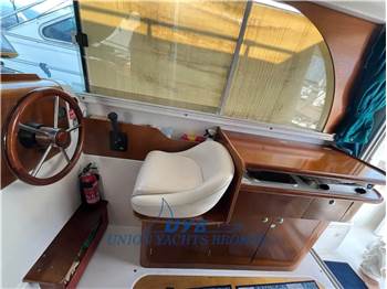 Beneteau Antares 760