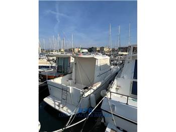 Beneteau Antares 760