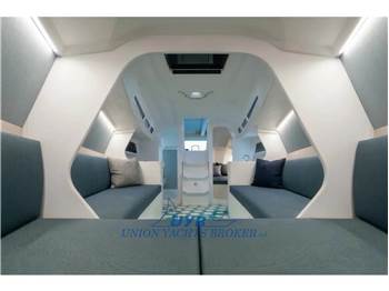 Italia Yachts IY 9.98 NEXTGEN