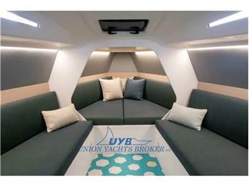 Italia Yachts IY 9.98 NEXTGEN