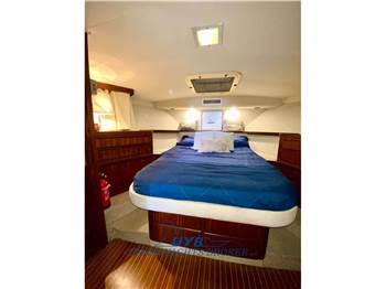 Hatteras 41 Convertible