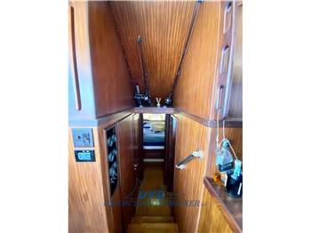 Hatteras 41 Convertible