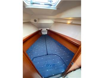 Beneteau OCEANIS 323