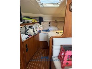 Pursuit Tiara 34 Express
