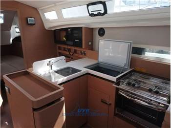 Jeanneau Sun Odyssey 410