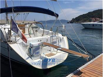 Beneteau Oceanis 393