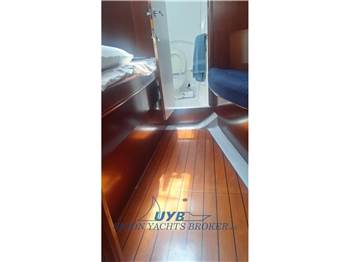 Beneteau Oceanis 393