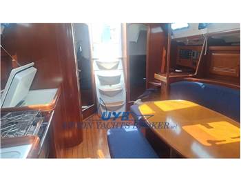 Beneteau Oceanis 393