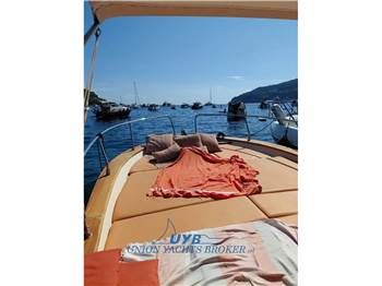 Cantieri Tirrenia Viveur 28 Open