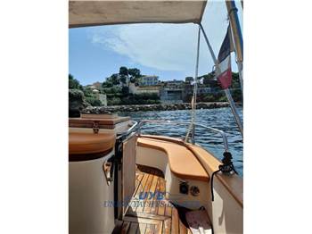 Cantieri Tirrenia Viveur 28 Open