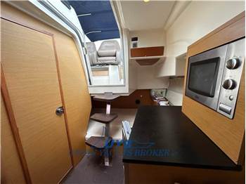 Jeanneau Cap Camarat 8.5 WA