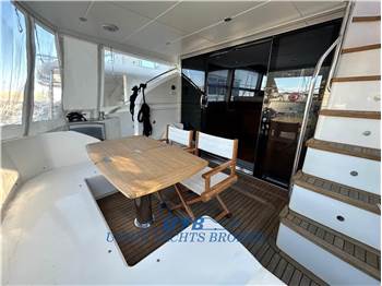 Princess Yachts 52