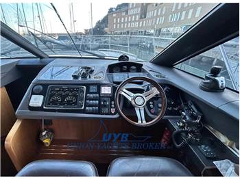 Princess Yachts 52