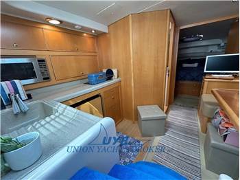 Riviera Marine 4000 Offshore