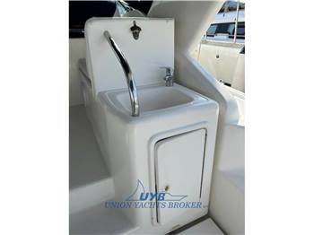 Riviera Marine 4000 Offshore