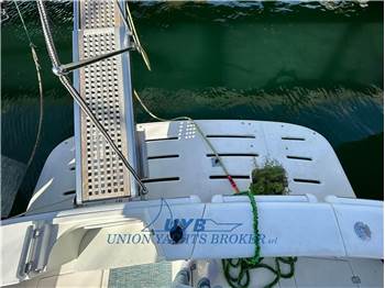 Riviera Marine 4000 Offshore