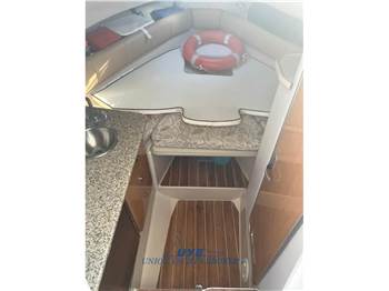 Robalo R 265