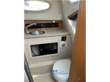 Robalo R 265