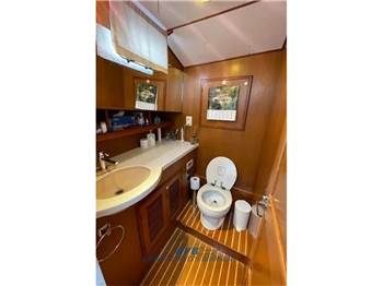 Riviera Yacht Alaska 42