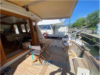 Riviera Yacht Alaska 42