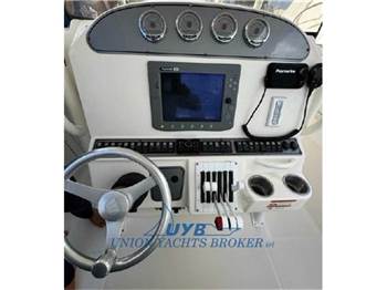 Wellcraft Marine SCARAB 35