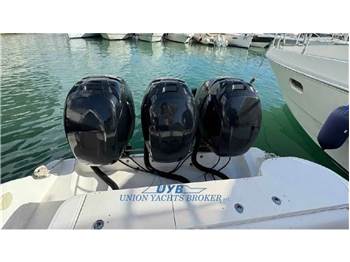 Wellcraft Marine SCARAB 35