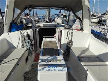 Beneteau OCEANIS 35 Sail Away