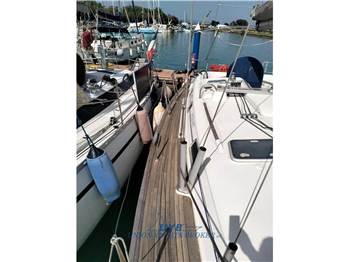 Beneteau Oceanis 411