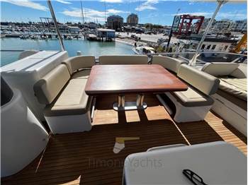 Azimut Magellano 66