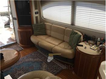 Azimut AZ 46