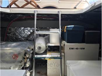 Azimut AZ 46