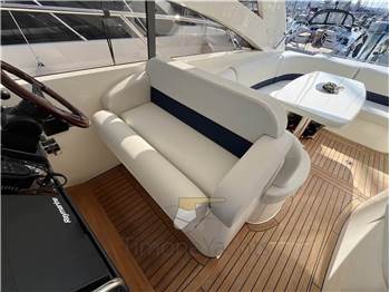 Princess Yachts V 48