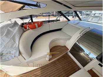 Princess Yachts V 48