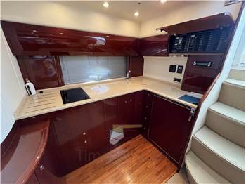 Princess Yachts V 48