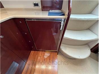 Princess Yachts V 48