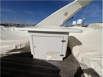 Azimut 62 Fly